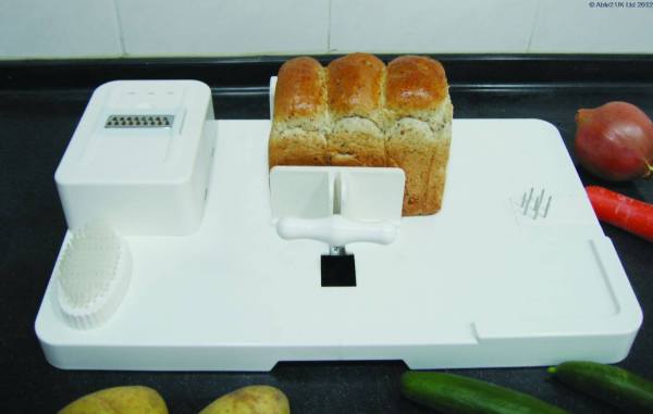 1. Easy-to-use bread slicing machine for home or commercial use.