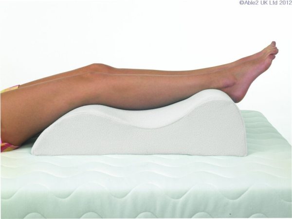 Comfortable memory foam leg support for improved mobility and ease of movement.